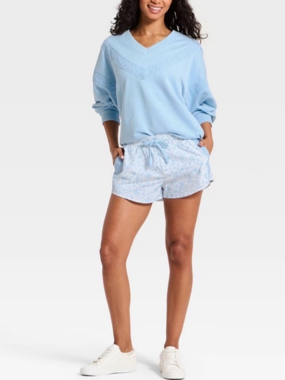JoyLab crochet trim shorts Sz Small - NWT - Picture 3 of 8